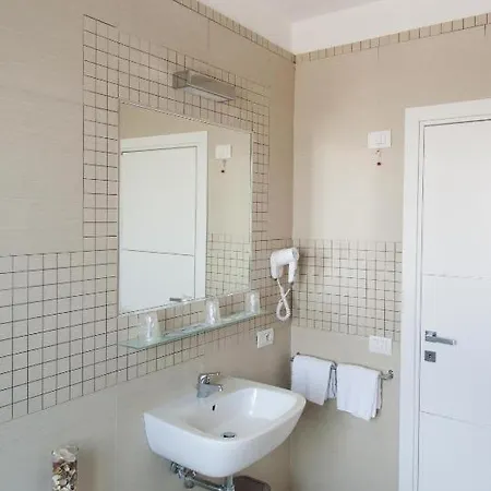 Regina 3* Caserta
